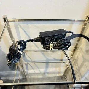Genuine HP 45W USB-C Laptop Charger AC Power Adapter TPN-LA19 - Picture 1 of 8