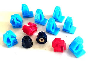 90-91 CRX Door Molding Clips 75305SH2003 x4 75329SH4013 x1 75307SN7000 x1 - Picture 1 of 2