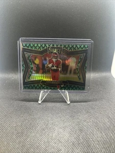 2024 Select John Metchie III #452 Dragon Scale Prizm 13/70 - Picture 1 of 2