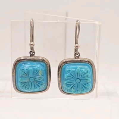 Квадратные серьги-подвески из чистого серебра с бирюзой и резным цветком - Изображение 1 из 4