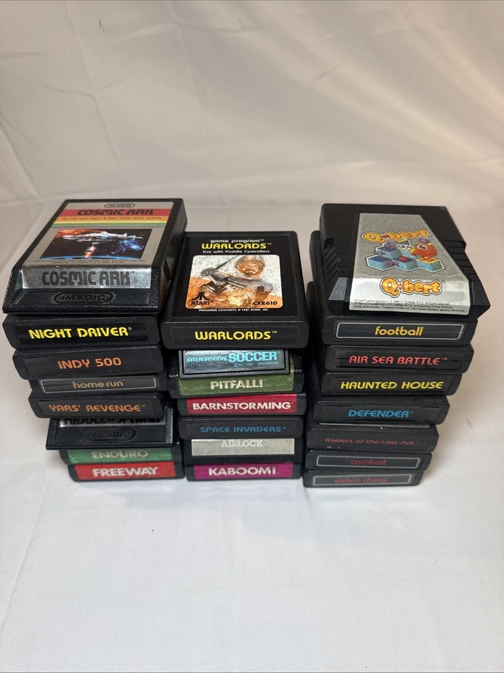 Lote de 23 cartuchos de videojuegos Atari 2600 *SIN PROBAR* Foto 1 de 2