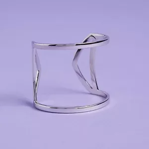 Jules Smith Jane Adjustable Silver Bracelet/Cuff NEW Includes Jewelry Pouch - Picture 1 of 2