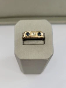  Blue Sapphire Gemstones and Diamond Ring - 18kt Yellow Gold, Size 6.5 - Picture 1 of 7