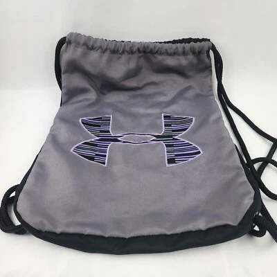 Under Armour Mochila Morada Mochila con Cordón y Soporte con Cordón Gris Foto 1 de 4