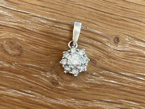 ANHÄNGER mit 0,48ct. BRILLANT aus 750/18 K GOLD - Picture 1 of 4