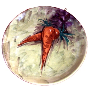 HAND PAINTED ITALY PLATE SIGNED BY ARTIST CARROTS - Picture 1 of 7