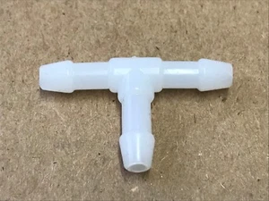 T- Stück Verteiler Schlauchverbinder für Scheibenwaschanlage Scheibenreinigung  - Bild 1 von 1