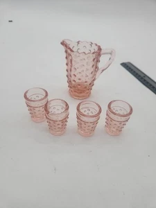 Miniature pink glass hobnail lemonade set 4mini-tumblers & 1 mini-pitcher Vintag - Picture 1 of 7