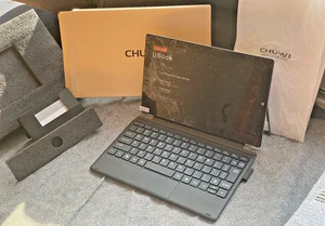 Chuwi UBook Tablet PC mit Tastatur - 11,6 Zoll IPS Touchscreen, 256GB, 8GB RAM - Bild 1 von 6