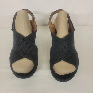 Clarks Size 11 Artisan Clarene Award Black Nubuck Women Wedge Sandals Comfort - Picture 1 of 10