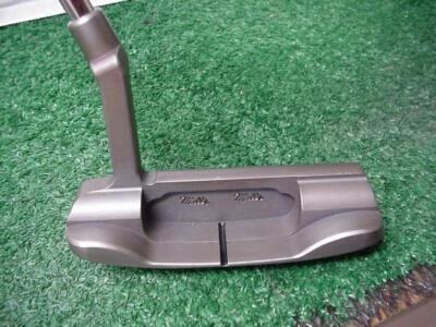 Bonito T.P. Putter Mills Swiss German SS personalizado acabado gris carbón 34,5 pulgadas Foto 1 de 4