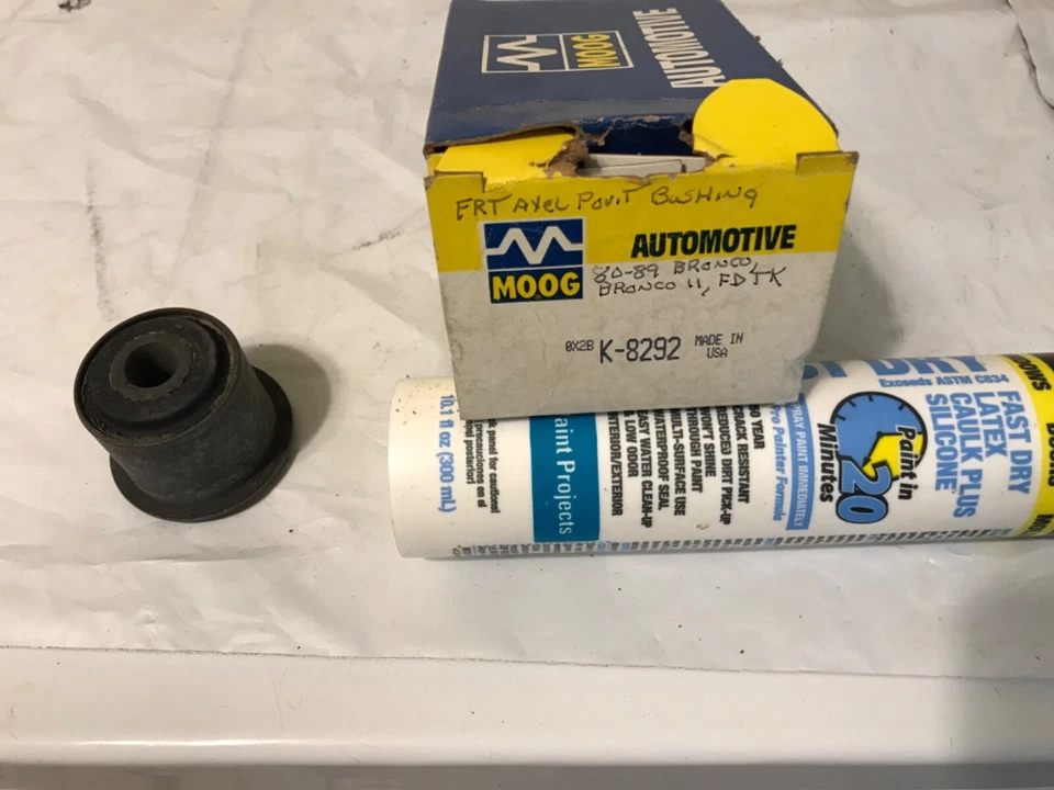 MOOG K8292 FRONT AAEL POVIT BUSHING 80-89 BRONCO 福特卡车 BRONCO II — 第 1/1 张图片