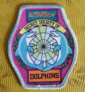 👀🕹 ~ Atari Video Game Vintage 80's Activision Patch - Dolphin Secret Society ~ - Picture 1 of 1