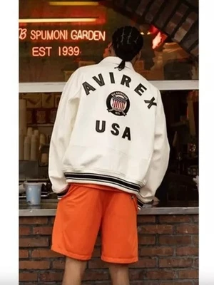 Hombres Avirex Blanco Bombardero Real American Flight Chaqueta Imitación Cuero Chaqueta Hombres Foto 1 de 4