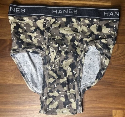 Hanes Boys Size Large (men’s Small) Cotton Brief Underwear Kidcore Beige Camo - Image 1 of 4