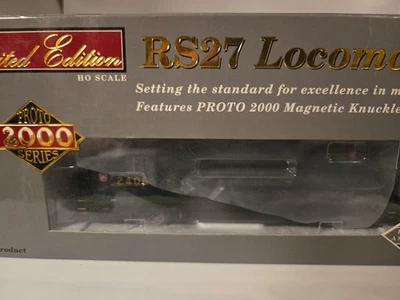 Limited Edition Walthers RS27 lovomotive 920-31343 PRR #2400 - Image 1 of 3