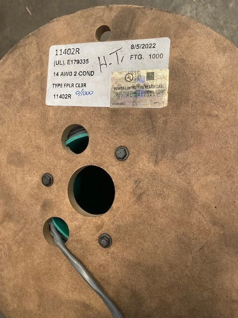 Cable de comunicación y control ADC 11402R calibre 14 2 conductores, 1000 pies Foto 1 de 1