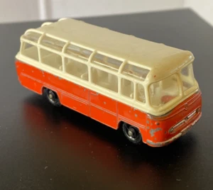 Vintage Matchbox Mercedes Coach #68 be Lesney, England - Picture 1 of 8
