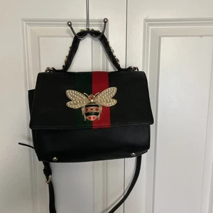 Calin QUEEN BEE BLACK Handbag Bag Purse Vegan Faux Leather - Picture 1 of 4