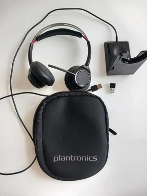 Plantronics Voyager Focus UC B825-M Bluetooth Ohraufliegende Kopfhörer - Schwarz - Bild 1 von 4