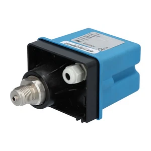 Baumer RP2NL344 Compact Pressure Switch New NMP - Bild 1 von 4
