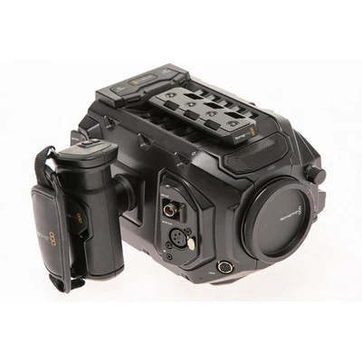 Cámara Blackmagic Design URSA Mini Pro 4.6K con montaje EF - SIN DONGLE SKU17187 Foto 1 de 4