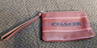 Coach Wristlet CH 311 - Excellent Condition! - Image 1 of 4