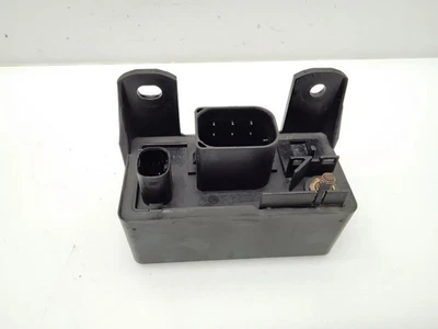 Mercedes-Benz E W211 2004 Candelette pre relè di riscaldamento MIN54646 - Immagine 1 di 4