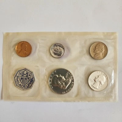 1962 Uncirculated Coin Set U.S Mint Original Government Packaging OGP - Image 1 of 2