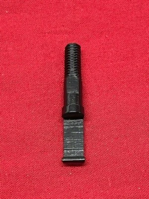 Starrett PT22658 Lock Bolt For 11-12", 18" or 24" Square & Center Head - Image 1 of 4