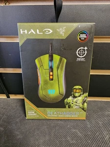 Razer DeathAdder V2 (RZ01-03210300-R3M1) Przewodowa mysz gamingowa - zielona - Zdjęcie 1 z 5