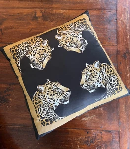 NWT DOLCE & GABBANA Leopard Print Silk Duchesse Cotton Cushion - Picture 1 of 7