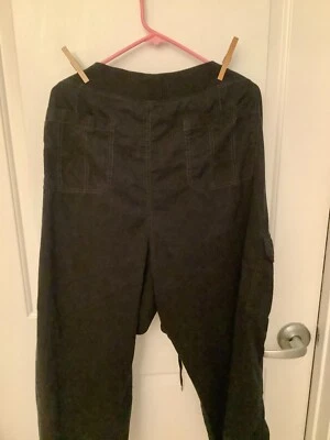 Black Faded Glory Plus Size Cargo Pants 24W - Image 1 of 3