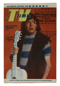 Minneapolis TV Times Sept 3 1966 Milton Berle Hippie w Guitar & Long Hair Cover - Picture 1 of 3