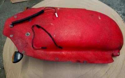 Paso de rueda guardabarros trasero con intermitente Suzuki GSF 600 Bandit año 1995 - 1999 Foto 1 de 4