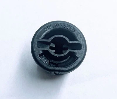 Genuine Volkswagen Drain Plug 06L-103-801-D - Image 1 of 4