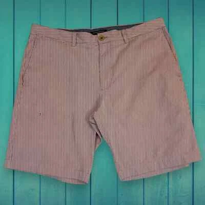 Pantalón Corto Banana Republic Aiden 34 9" Entrepierna Rojo Blanco Con Cable Pequeño Defecto Ver Fotos Foto 1 de 4