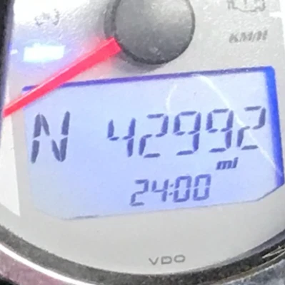 2015 Victory Gunner Speedometer Gauge Assembly + Mount Bracket CHROME 43K - Image 1 of 4