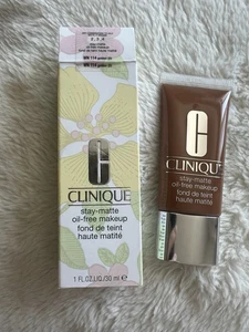 Clinique Stay Matte Oil Free Makeup WN 114 Golden 1oz/ 30ml - Picture 1 of 1