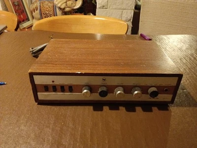 Amplificatore integrato stereo vintage Eagle da restaurare - Immagine 1 di 4