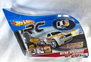 HOT WHEELS RC NITRO SPEEDERS FORD MUSTANG GT DATED 2011 DAMAGE TO PACKAGE - Picture 1 of 12