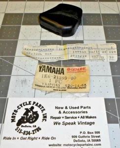 YAMAHA XT500 1E6-21399 TOOLBOX CAP NOS 1 QUANTITY OEM PLASTIC FREE SHIPPING - Picture 1 of 2