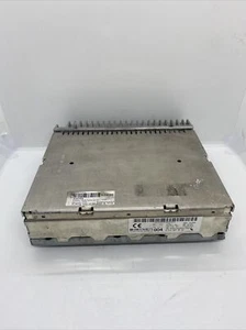 ORIGINAL Mercedes E W211 BECKER Verstärker Endstufe Soundsystem A2118274542 - Afbeelding 1 van 6