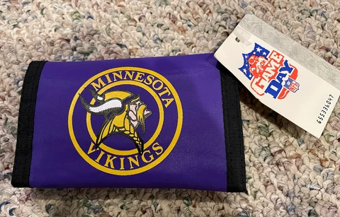 Minnesota Vikings Football NFL. “Game Day”Nylon Tri-fold Wallet, purple. 5” x 3” Cover