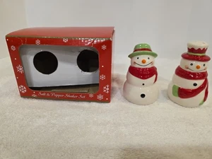 NEWSalt & Pepper Snowmen Shaker Set - Lucerne S4301 - 079893928579 NIB - Picture 1 of 7