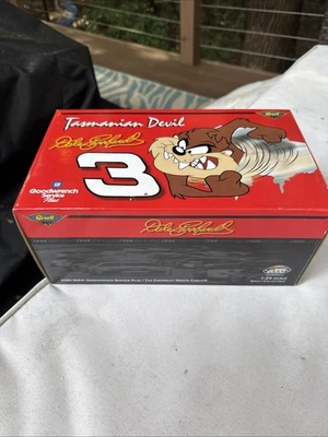 Dale Earnhardt 'Taz' Tasmanian Devil/GM Goodwrench 2000 acción 1/24 Foto 1 de 2