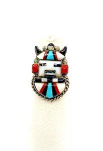 Anillo de Colección Zuni Multi Piedra Incrustación Talla 6.5 Antílope Kachina Turquesa Coral MOP 3D - Imagen 1 de 17