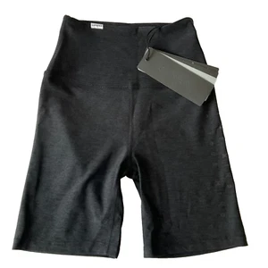 Beyond Yoga Bike Shorts Womens Size M Dark Gray Stretch Canary - Picture 1 of 20