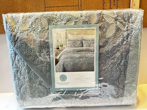 Martha Stewart Silhouette Cotton Embroidered Quilt Full/Queen Floral New $260 - Picture 1 of 4
