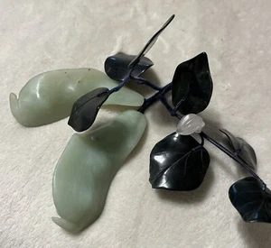 Vintage Stein Jade Schneeerbse Schote Achat Blätter, künstliches Obst Gemüse. Wunderschön Selten! - Bild 1 von 13
